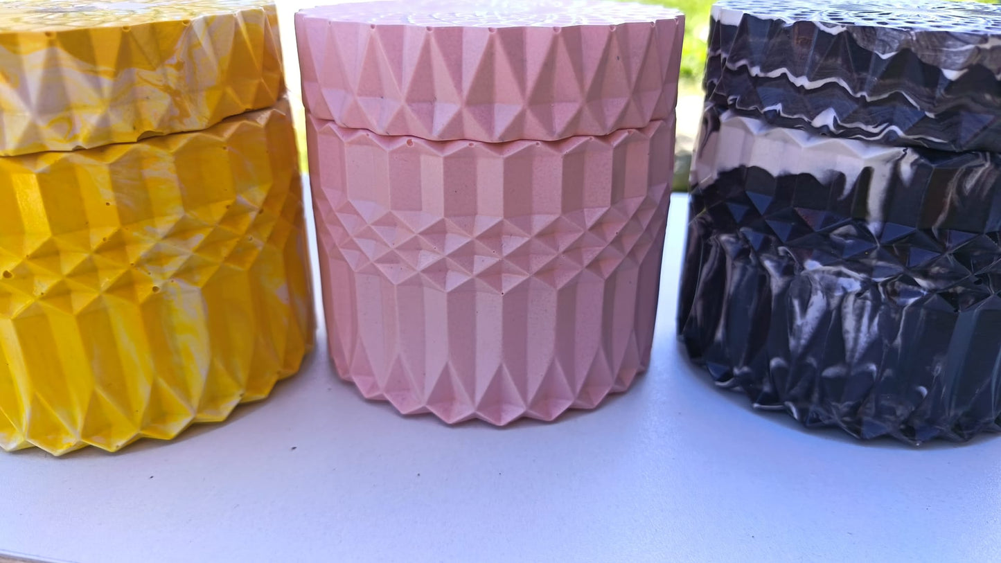 Pot à cotons ou à bijoux avec couvercle