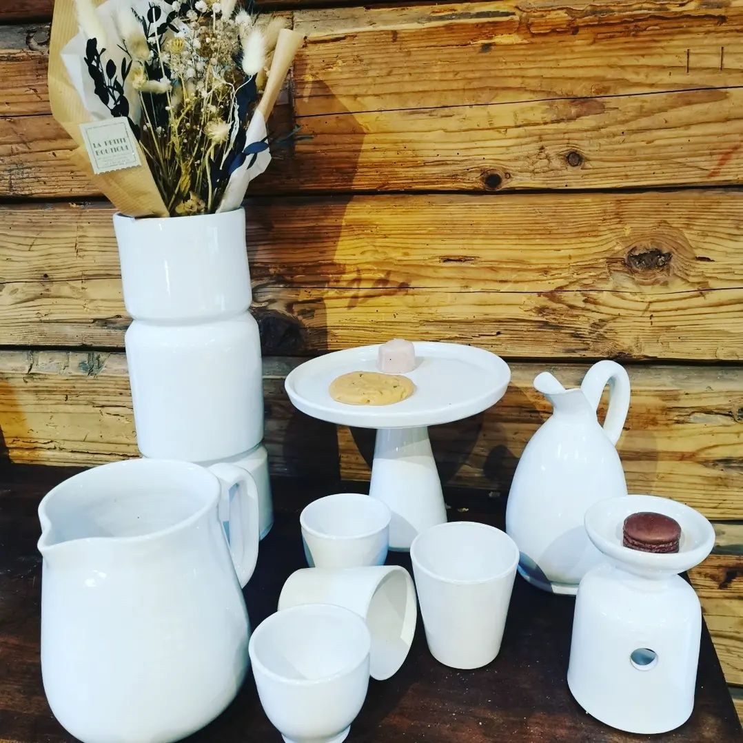 Vase en terre cuite l'élégant - rassurant - design