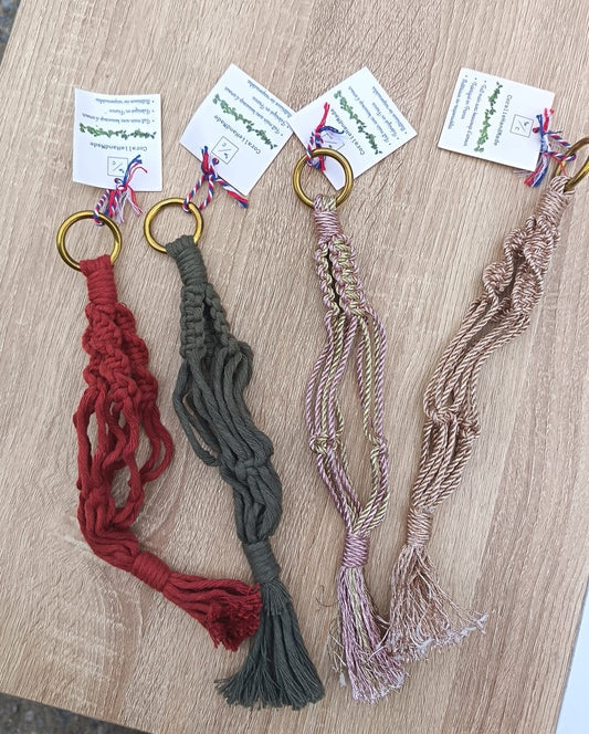 Petite suspension macramé - idéal mini plante grasse
